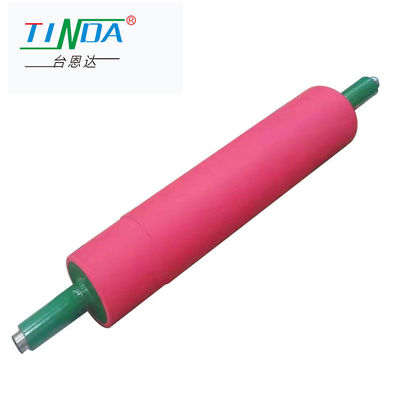 Des rouleaux de caoutchouc de silicone en PU dur cylindrique personnalisés pour la stratification