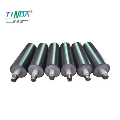 Faible vibration 45 traitement de surface du rouleau de cylindre en acier brun foncé ou HV500 en noir