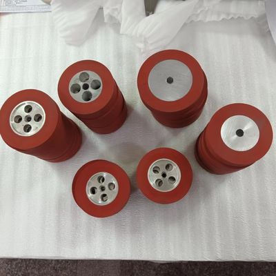 Résistance à l'usure et au glissement de la roue en caoutchouc de silicone pour une utilisation dans un environnement de travail à haute température