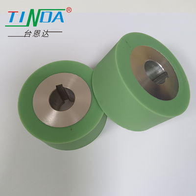 Rouleaux d'alimentation de machines à coudre en caoutchouc de silicone cylindrique pour éliminer le bruit