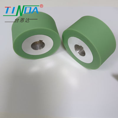 Rouleaux d'alimentation de machines à coudre en caoutchouc de silicone cylindrique pour éliminer le bruit