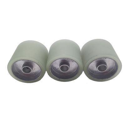 P5550K Rouleaux d'alimentation en caoutchouc de polyuréthane pour les normes de performance de résistance à la haute pression et à l'usure