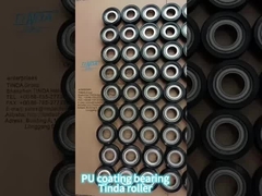 Roue à rouleaux en caoutchouc de noyau d'aluminium personnalisé avec surface en polyuréthane