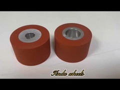Rouleaux d'alimentation en caoutchouc à haute tolérance de précision pour des performances d'alimentation cylindrique lisses et précises